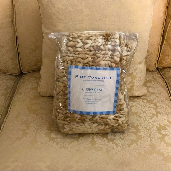 Pine Cone Hill Chunky Knit Euro Sham in Sand, New with Original Packaging - Picture 6 of 6